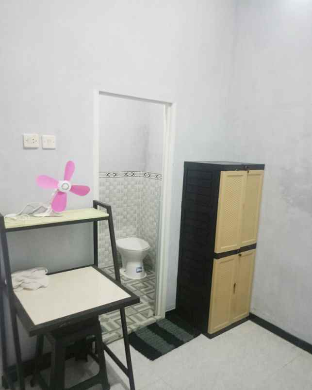 disewakan kost kelurahan mrican rt 04 rw