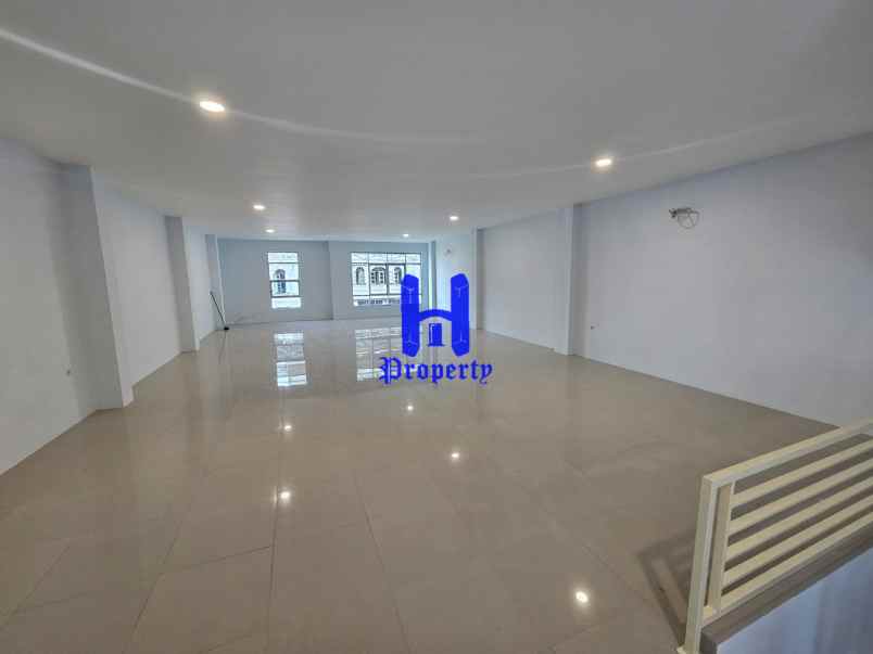 disewakan ruko gandeng hook komplek cbd polonia medan