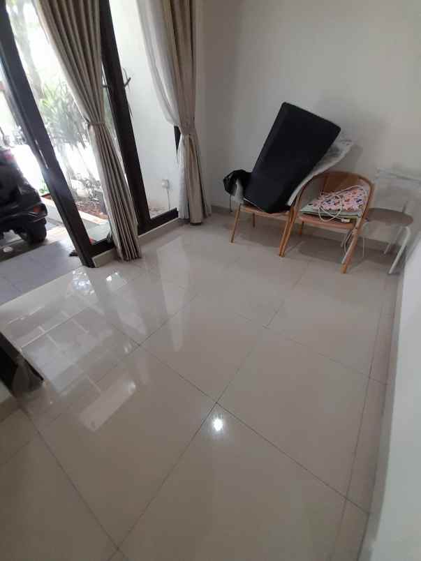 disewakan ruko gudang kantor cluster shinano jgc