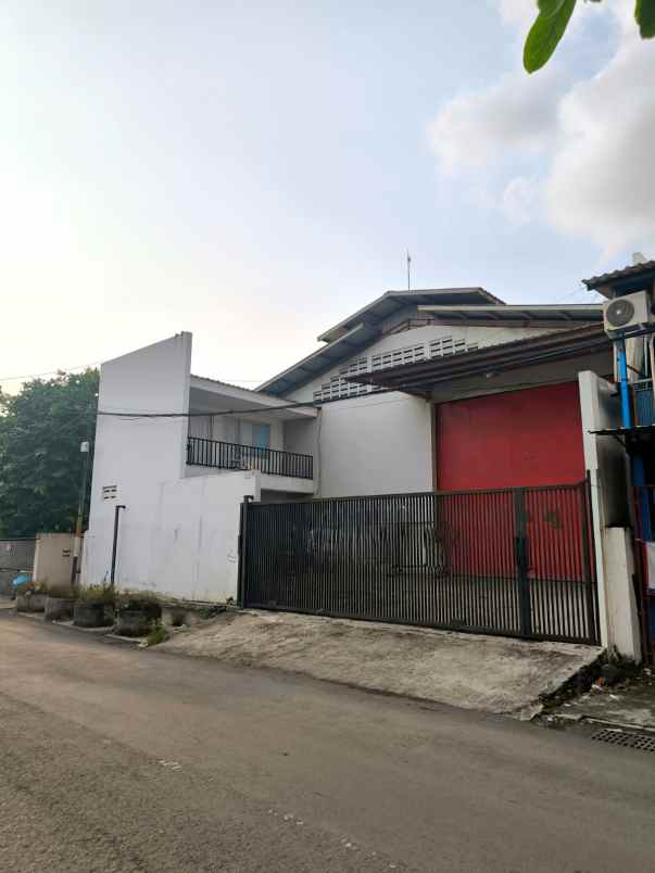 disewakan ruko gudang kantor jalan raya dukuh kupang