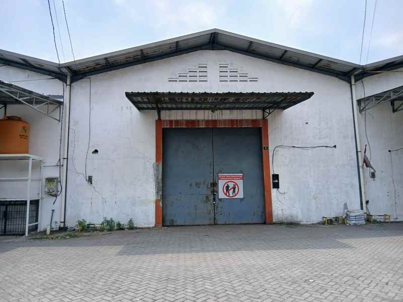 disewakan ruko gudang kantor jalan raya taman