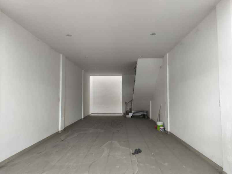 disewakan ruko gudang kantor komplek cemara asri jalan
