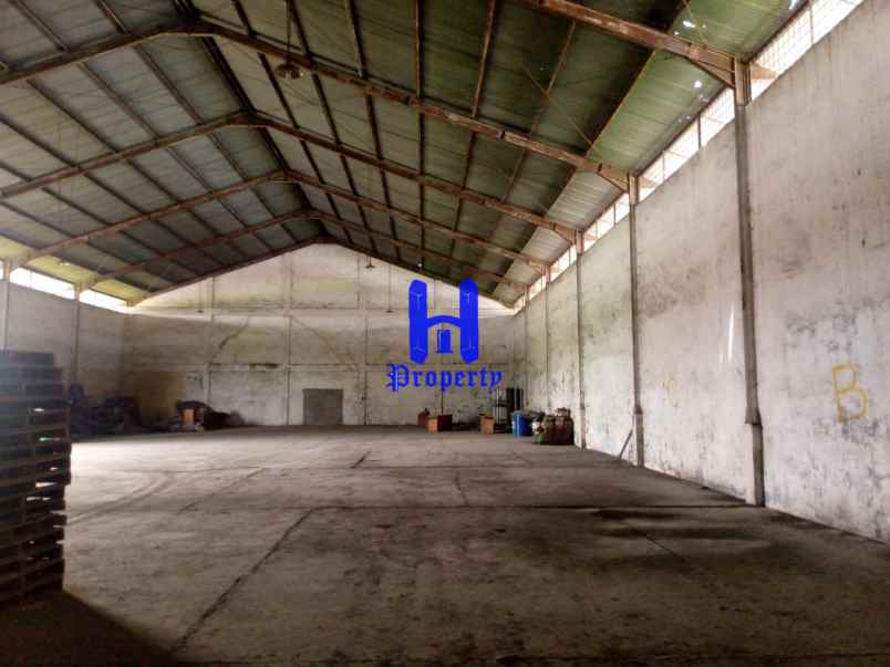 disewakan ruko gudang kantor komplek pergudangan kayu