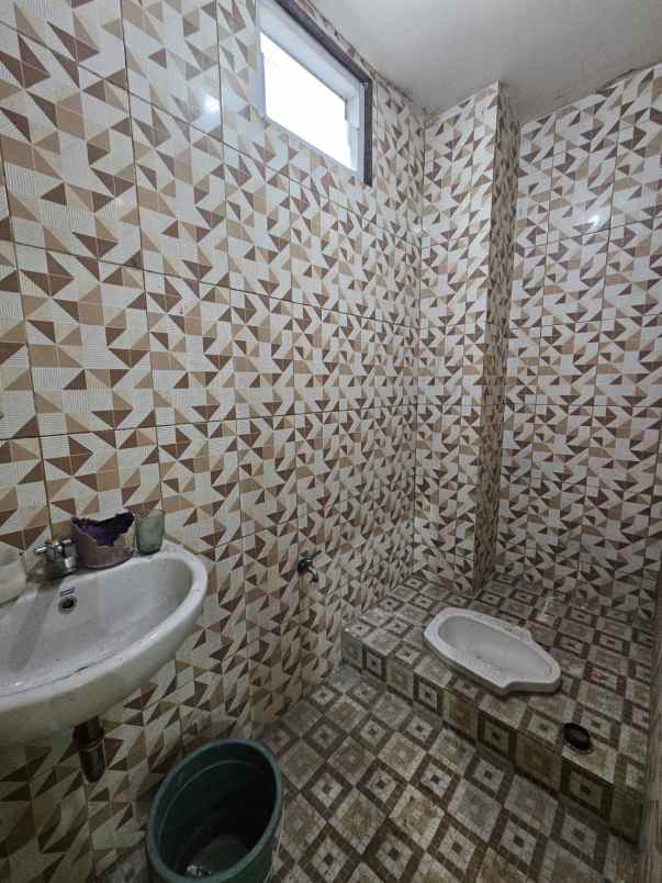 disewakan ruko gudang kantor rawalumbu bekasi