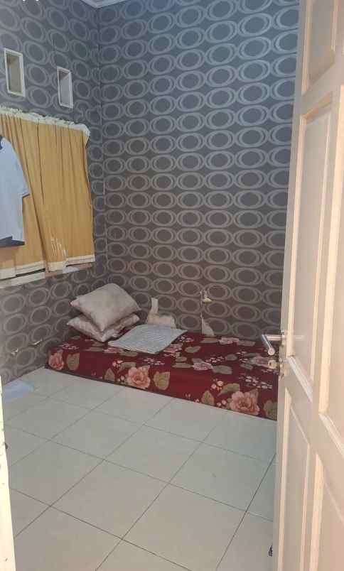 disewakan rumah bulusan