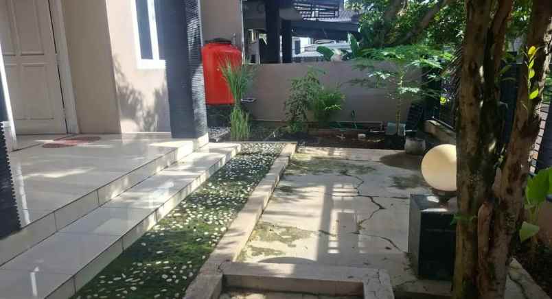 disewakan rumah bulusan