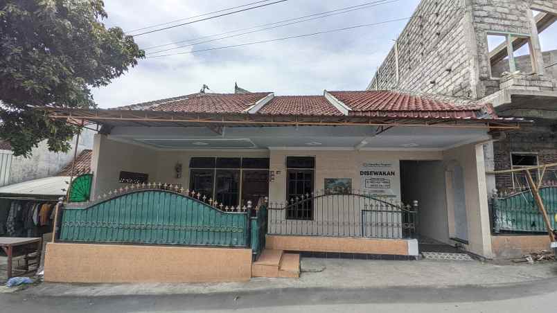 disewakan rumah desa mojopanggung kec giri