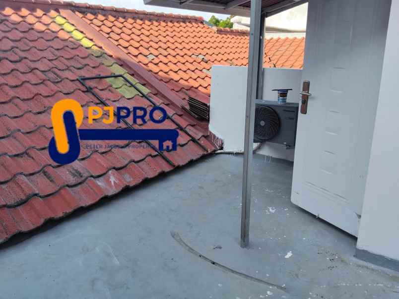 disewakan rumah harapan indah 2 cluster