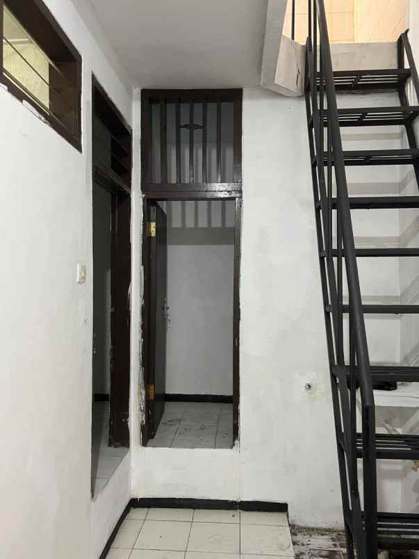 disewakan rumah janur asri