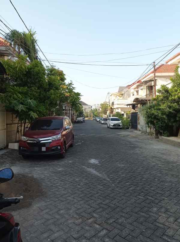 disewakan rumah lebak indah