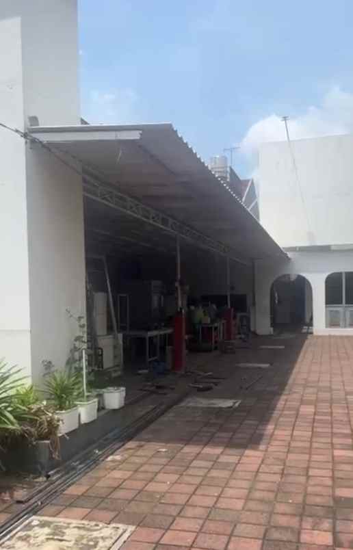 disewakan rumah nginden