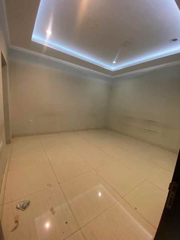 disewakan rumah pejaten barat