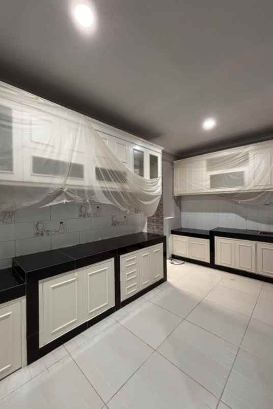 disewakan rumah pondok indah