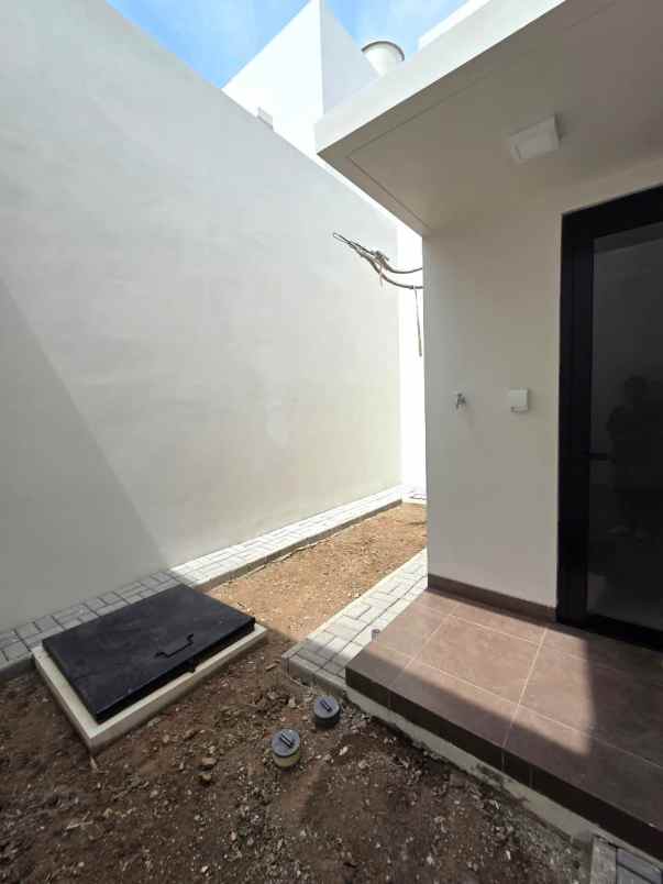 disewakan rumah scg summarecon crown gading