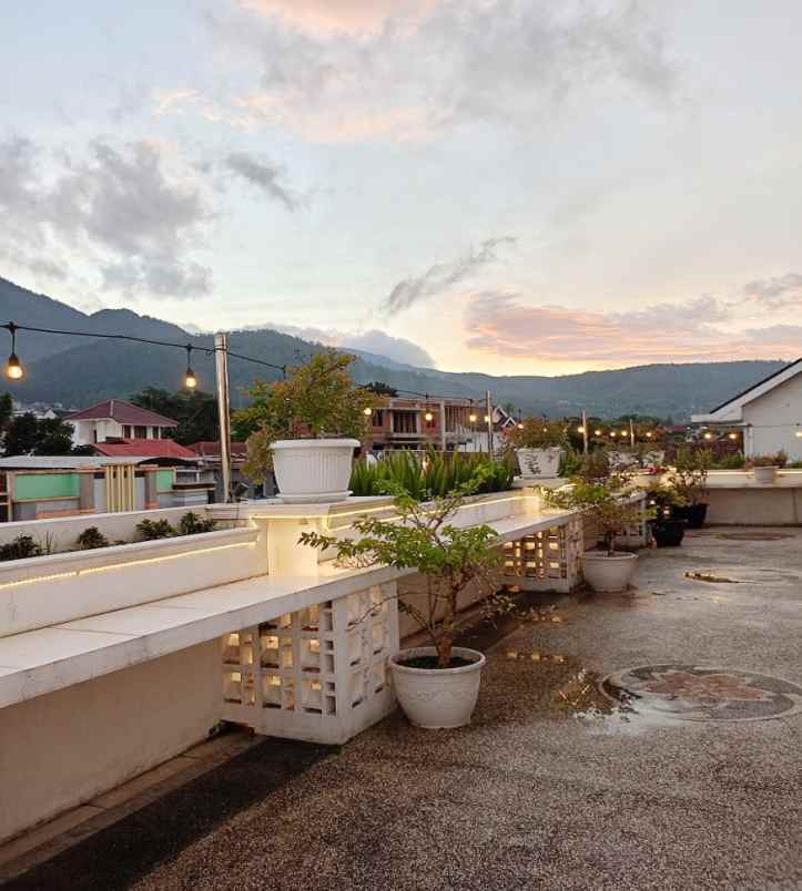 disewakan villa jl sudarno no 30 kel