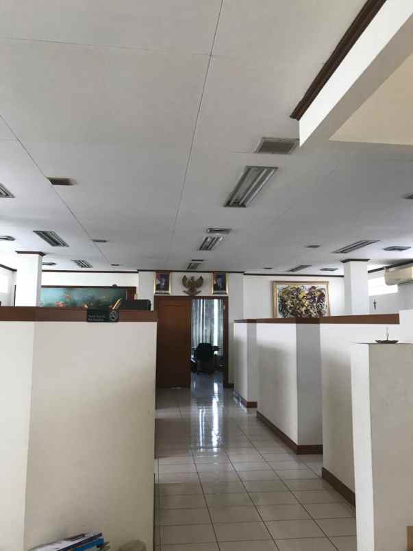 gedung kantor di daerah cideng gambir jakarta pusat