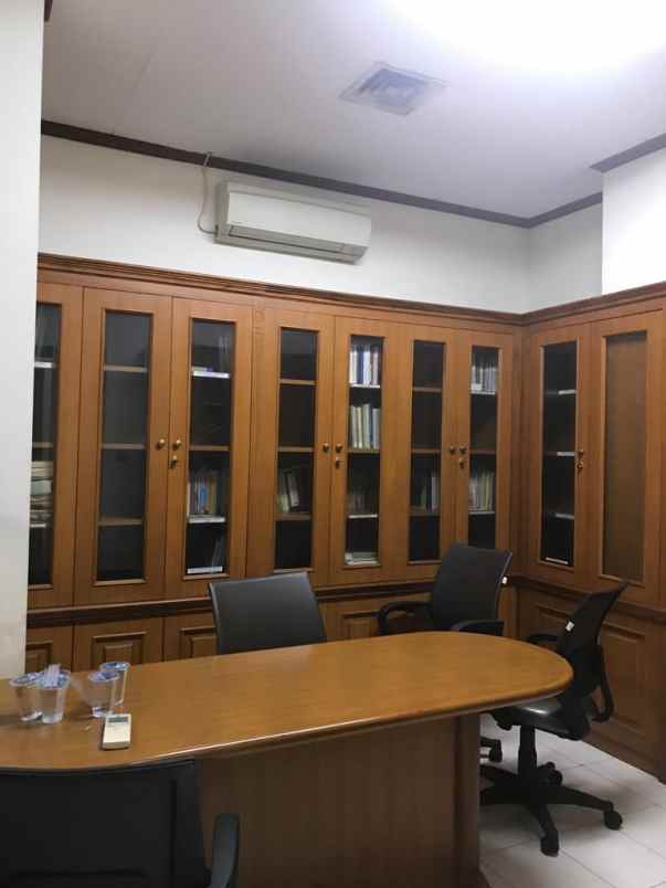 gedung kantor di daerah cideng gambir jakarta pusat
