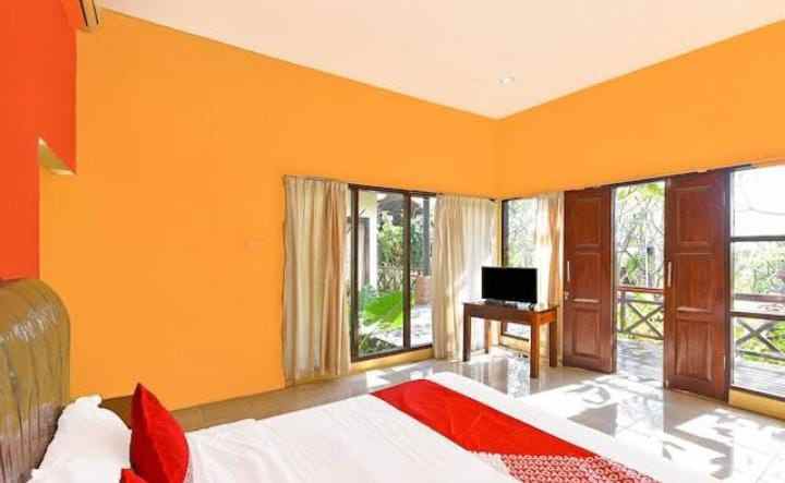 hotel iyo lovina eco lodge