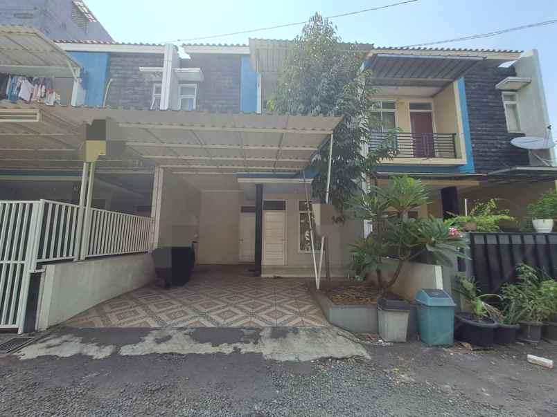 hunian modern jl manunggal xvii lubang buaya jaktim