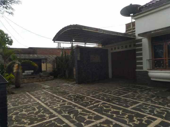 jual cepat rumah semi villa