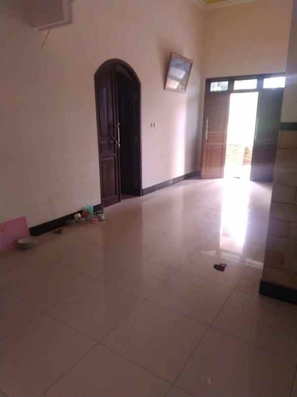 jual cepat rumah semi villa