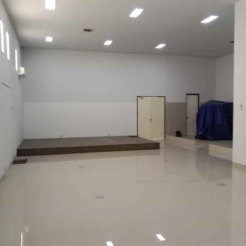 jual gudang siap pakai di menganti gresik