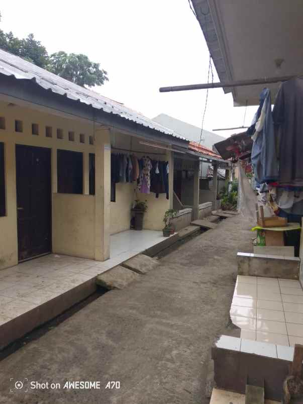 jual kontrakan 6 pintu