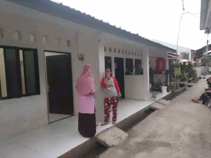 jual kontrakan 6 pintu