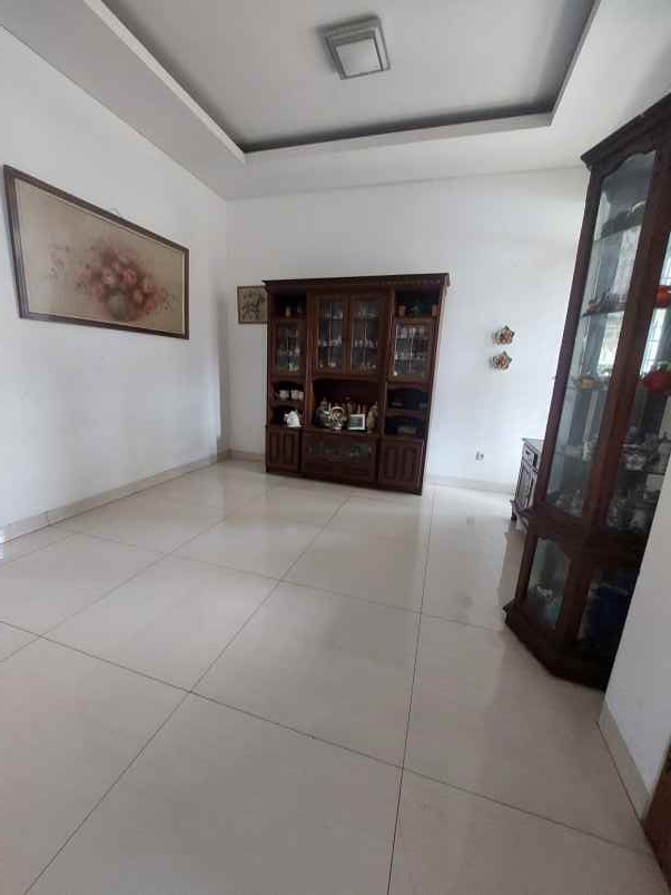 jual rumah 2 lantai di kalibata jakarta selatan
