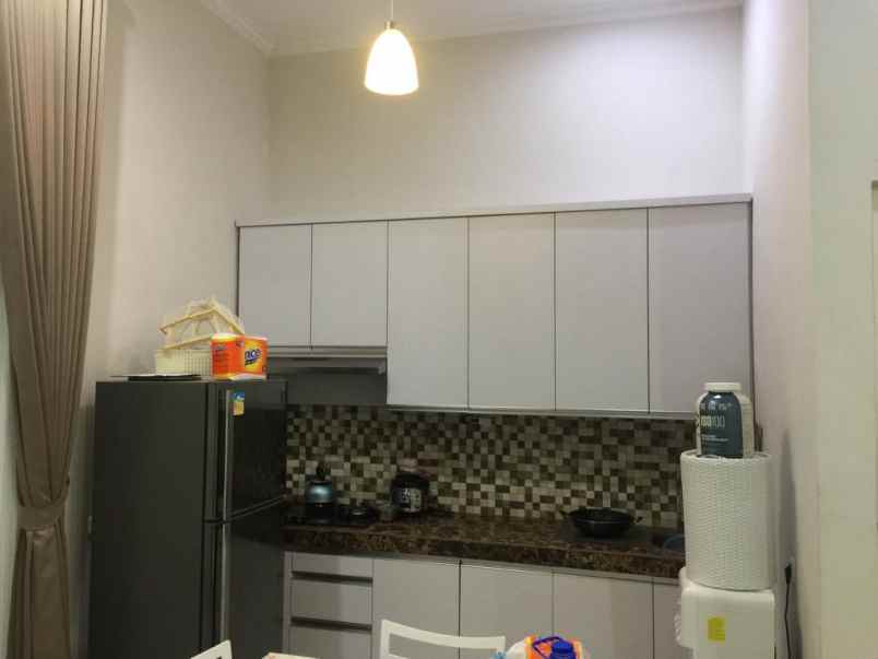 jual rumah bagus siap huni di puncak dieng