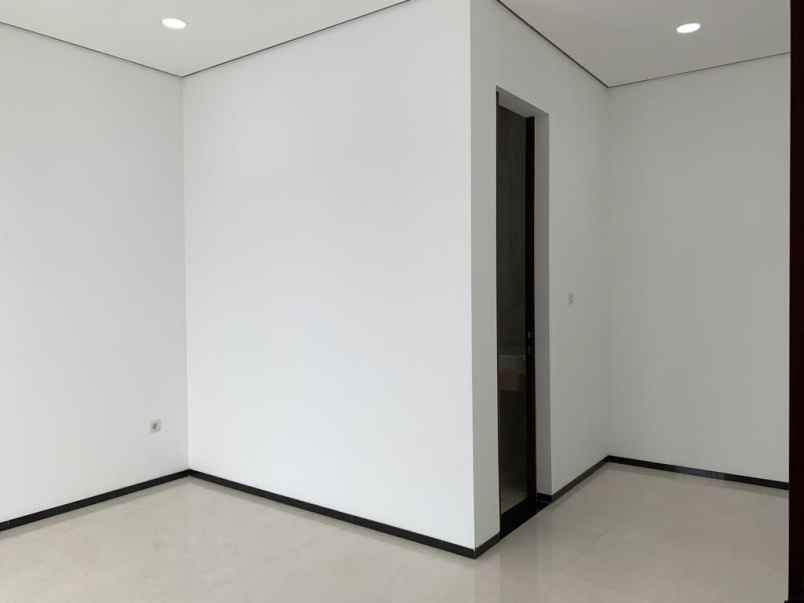 jual rumah baru pluit murni jak ut