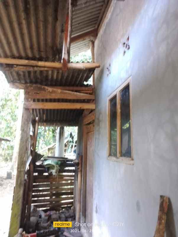 jual rumah dan tanah