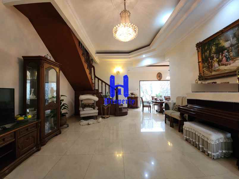 jual rumah di komplek griya riatur jalan tulip medan