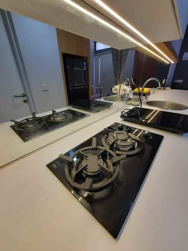 jual rumah fleekhauz tangerang selatan