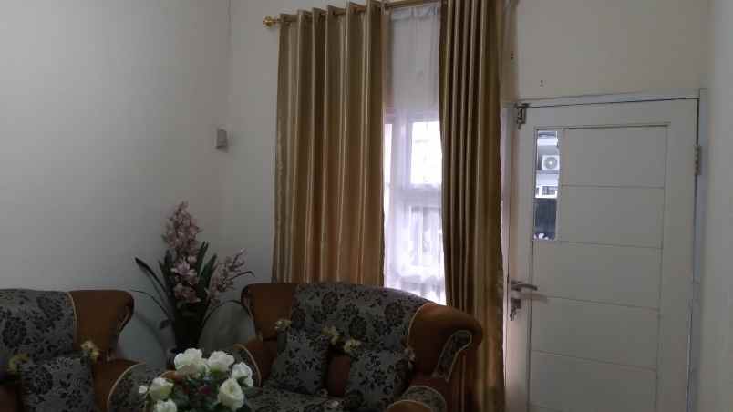 jual rumah second murah