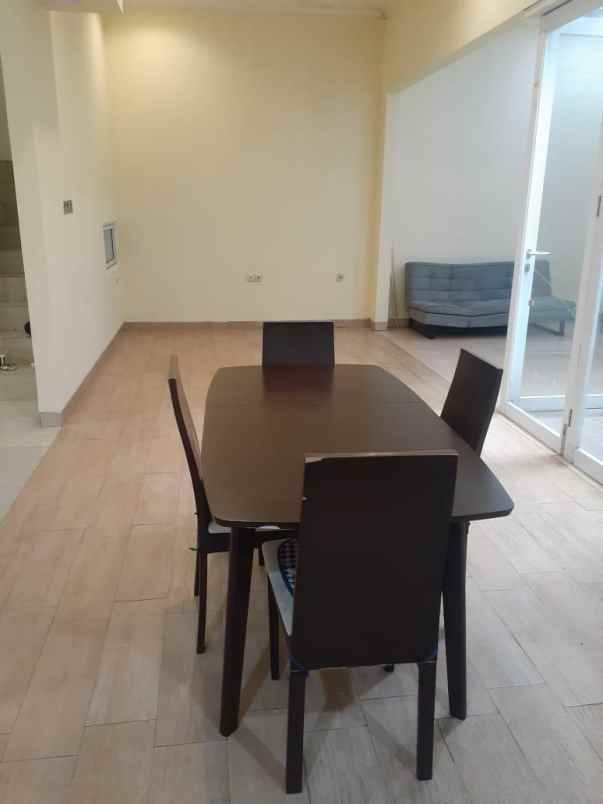 jual rumah siap huni bukit golf cibubur