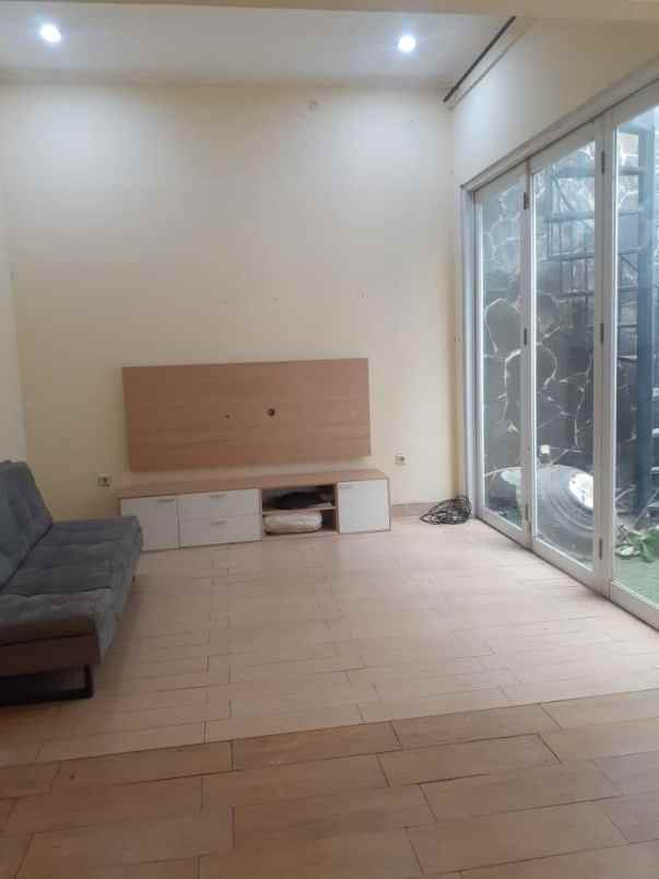 jual rumah siap huni bukit golf cibubur