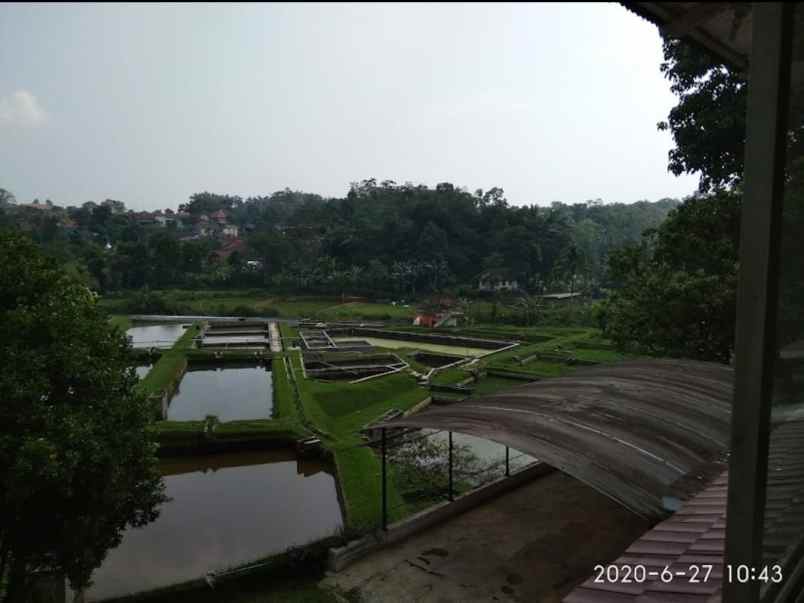 jual tanah dengan semua bangunan dan fasilitasnta