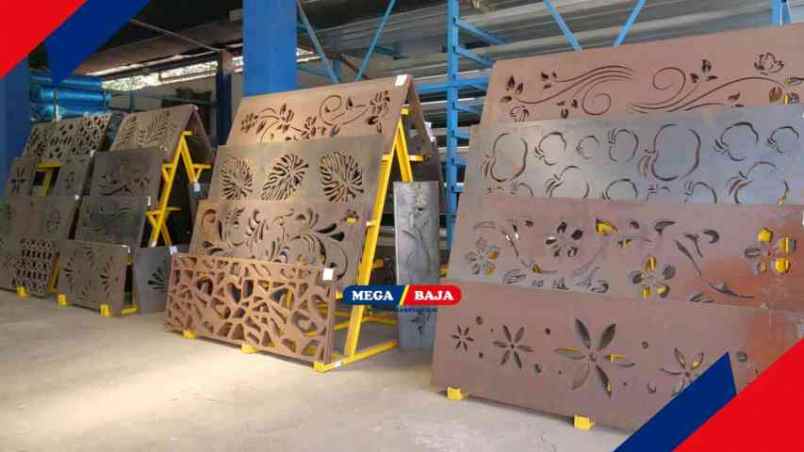 laser potong plate metal