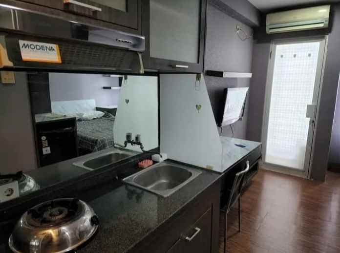 metropolis trenggilis studio lantai 15 full furnish
