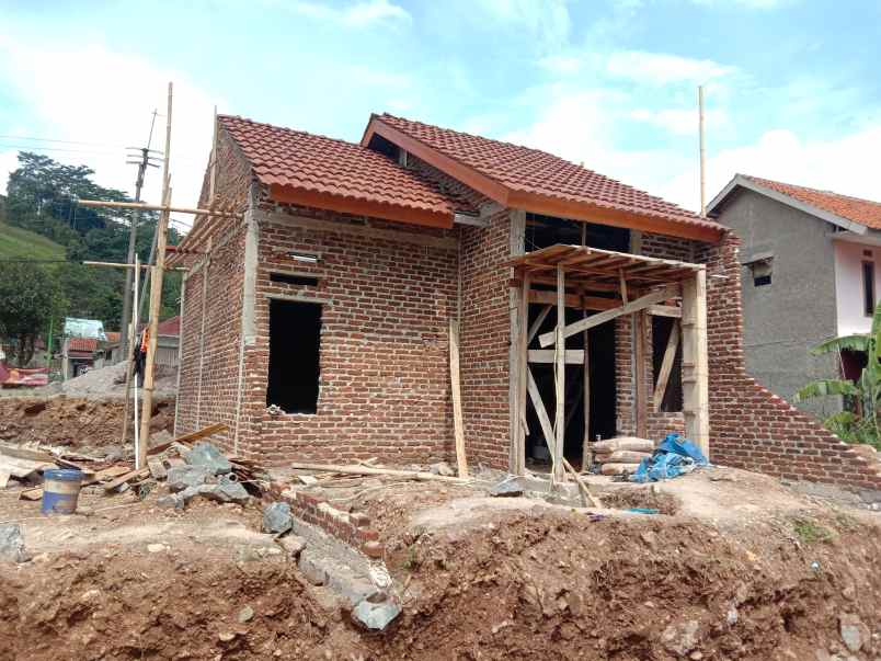 ruko gudang kantor desa wargaluyu kec