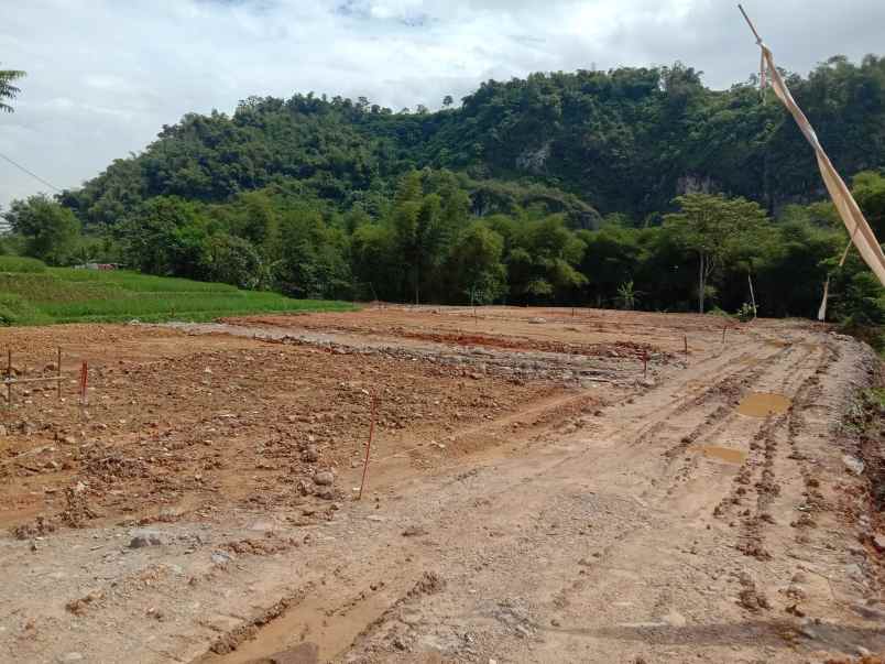 ruko gudang kantor desa wargaluyu kec