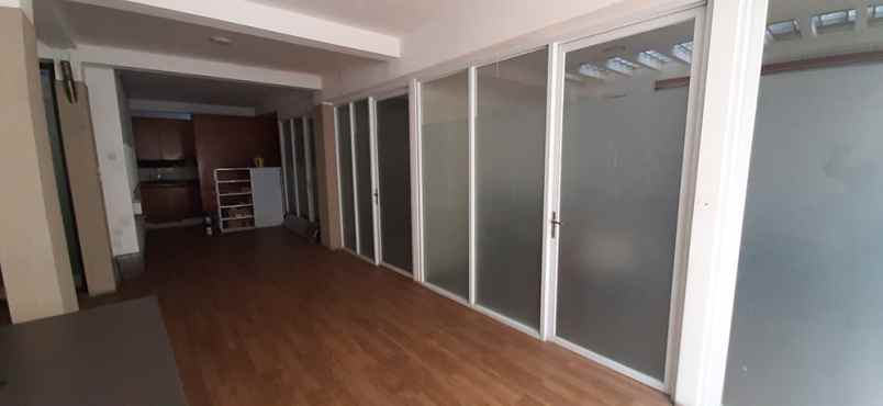 ruko gudang kantor jalan mustang