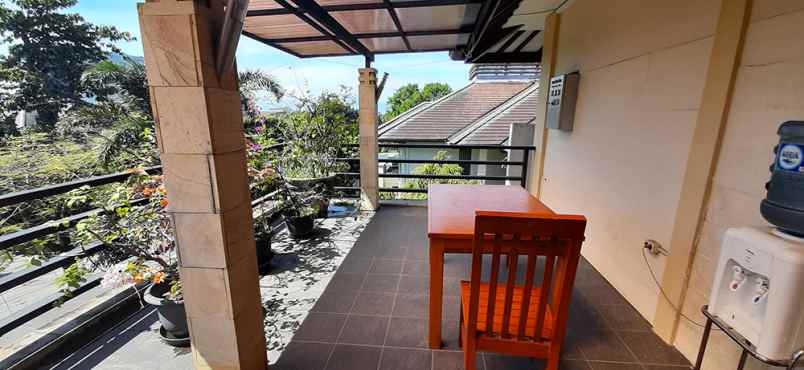 ruko gudang kantor jalan mustang