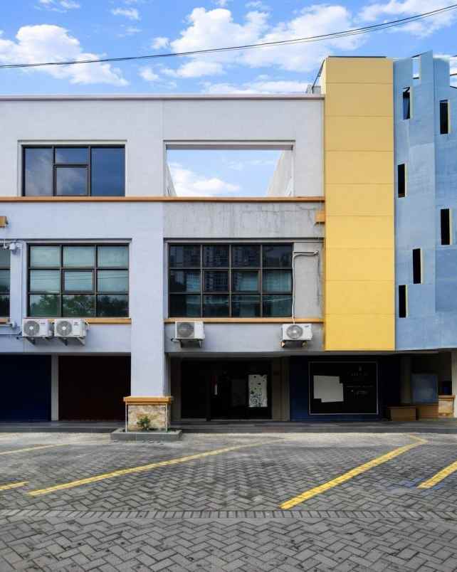 ruko plaza segi 8 surabaya barat strategis siap pakai