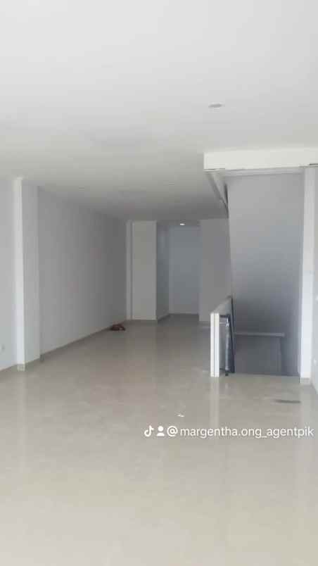 ruko rbbg golf island pik ruko gandeng