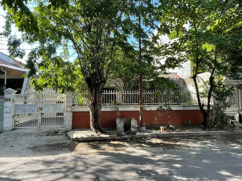 rumah 1 5 lantai kertajaya indah f surabaya