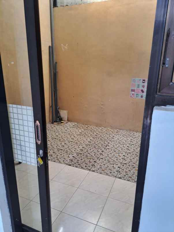 rumah 1 lantai asri aman dan nyaman di joyogrand