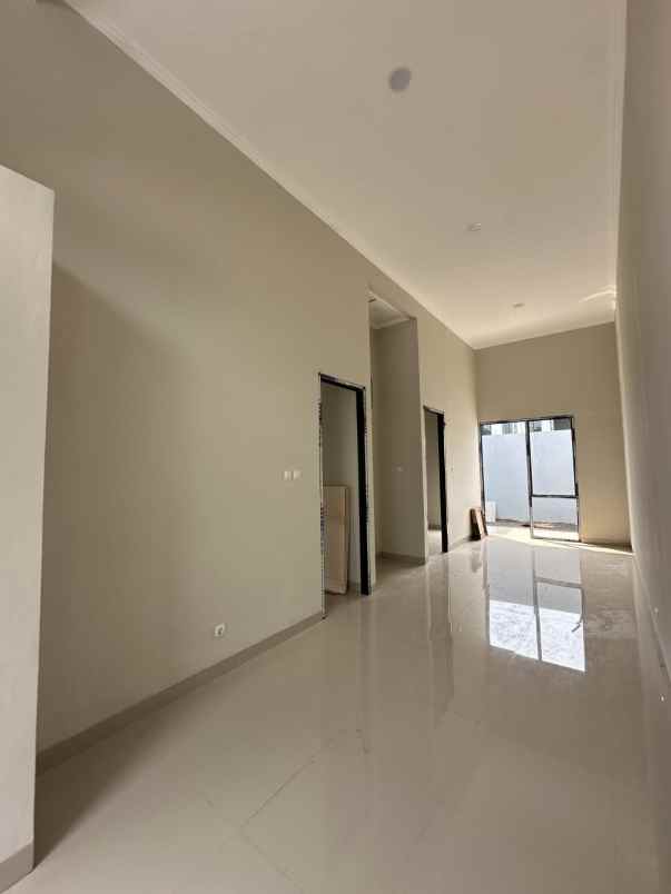 rumah 1 lantai di selatan jakarta