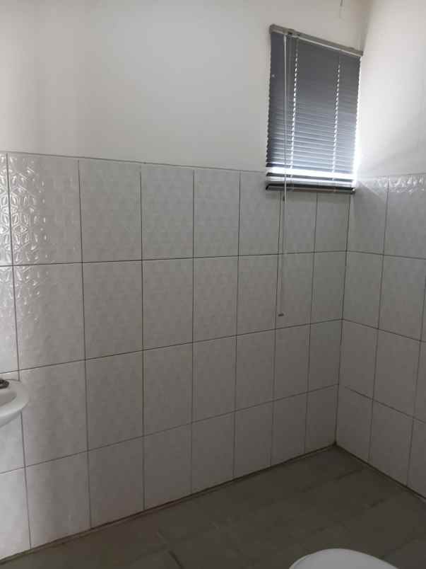 rumah 2 lantai di cilame one gate system